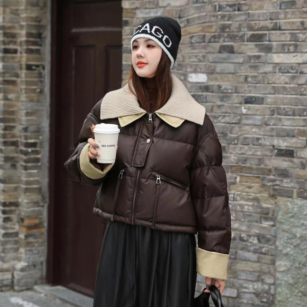 Зимняя новая короткая куртка-пуховик женская утолщенная свободная отворота несъемная 90% белая куртка-пуховик