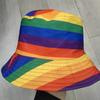 Женская и мужская шляпа-ведро Радужная шляпа с цветными блоками Двусторонняя носимая шляпа для бассейна Летняя уличная шляпа от солнца Модная красочная рыбацкая шляпа для путешествий