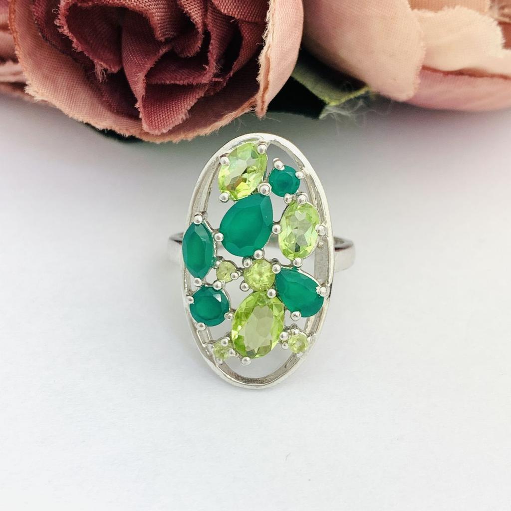 Серебряное кольцо с натуральным агатом, хризолітом (2100188)