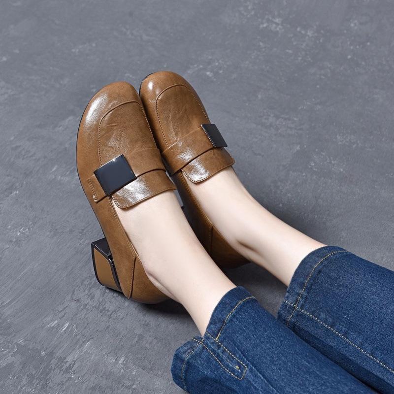 Кожаные туфли-лодочки на низком каблуке женские весна 2025 новые с круглым носком из мягкой кожи лоферы плоские кожаные туфли универсальные туфли Doudou