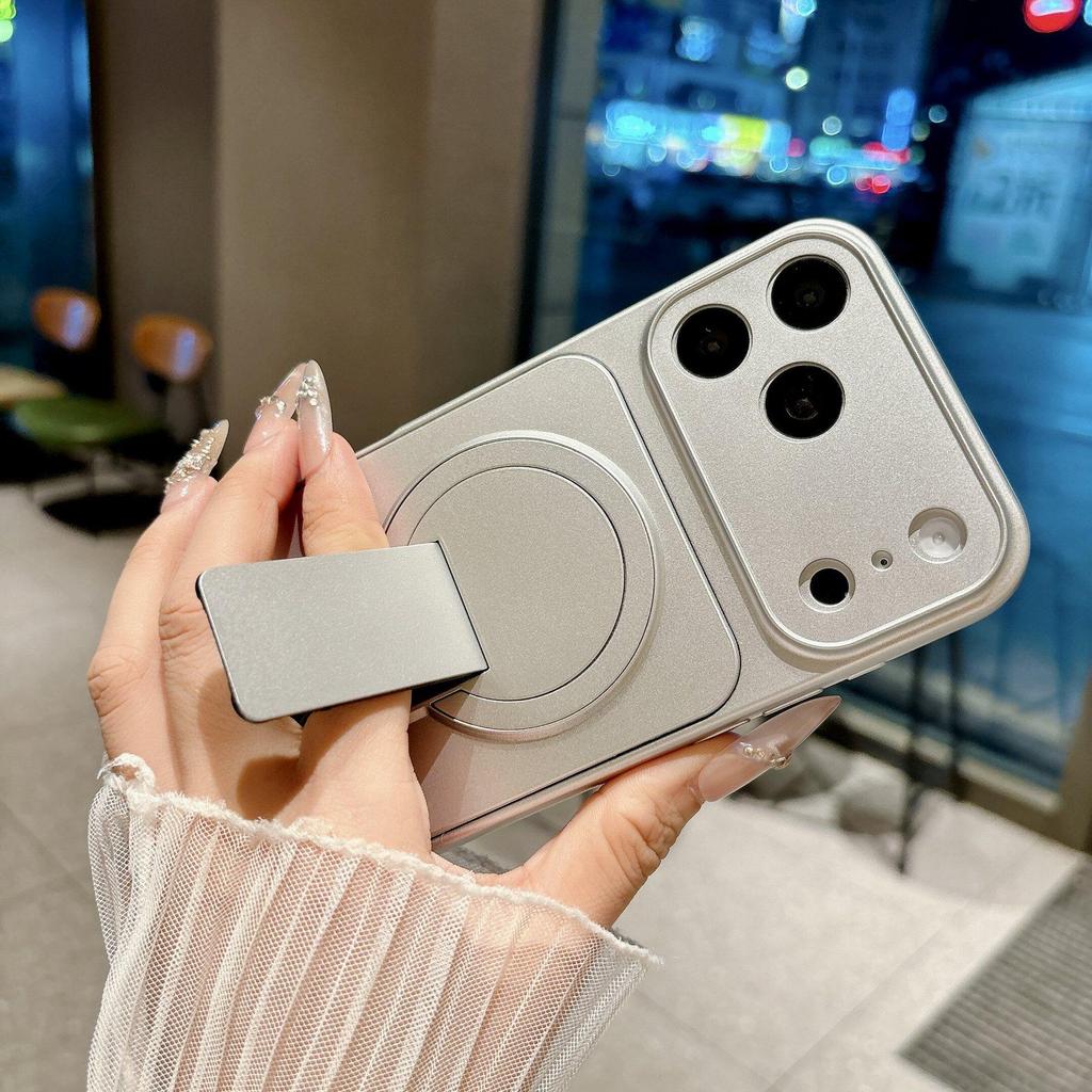 Магнитный чехол для телефона с невидимой складной подставкой для iPhone 17 Pro Max, матовое покрытие по всей поверхности, совместим с 15 Pro