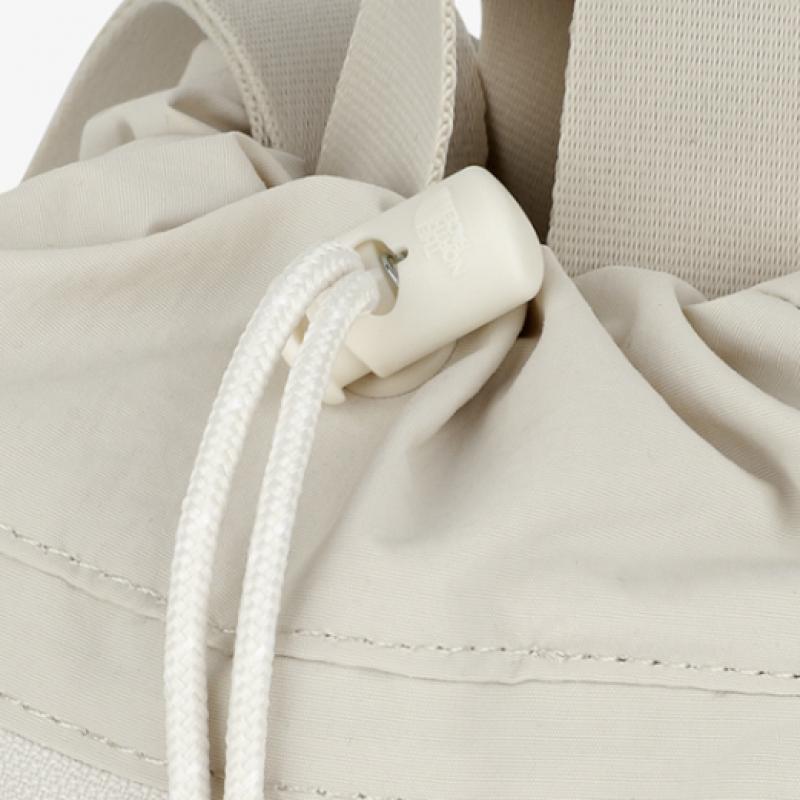 The North Face Linden Mesh Bucket Bag Mini White Label Cre