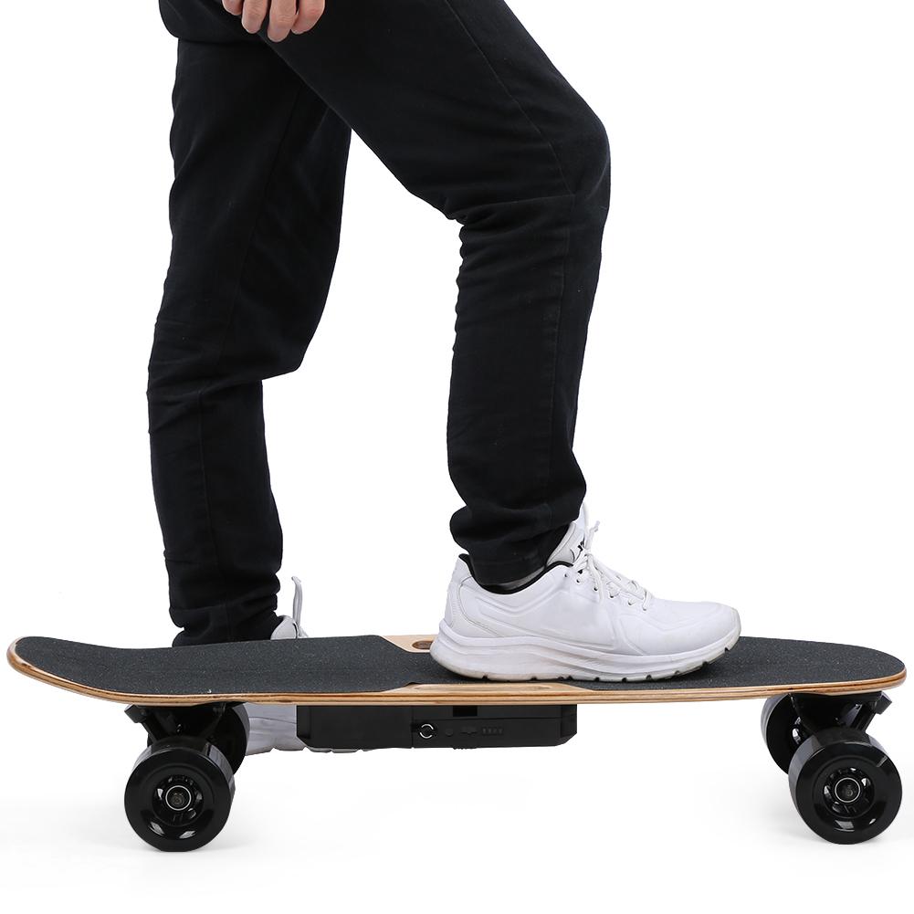 8-слойная дека из клена Устойчивость к коррозии Портативный Съемный Двойной привод Четыре колеса Электросамокат