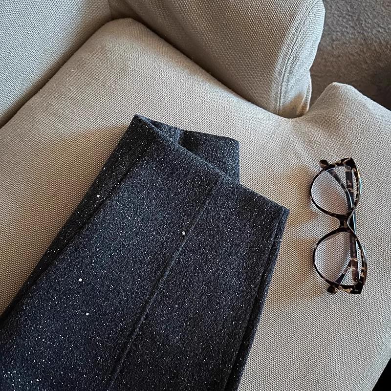 Women's Black Wool A-Line Shorts - 2024 Autumn/Winter Casual Wide-Leg Style