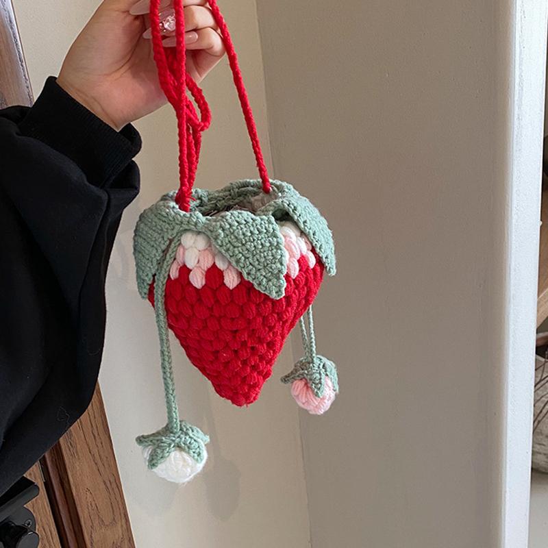 Novelty Strawberry Shaped Crossbody Bag Handmade Knitted DIY Personalized Crochet Wool Small Satchel Bag Cartoon Cute Sling Shoulder Bag MIT