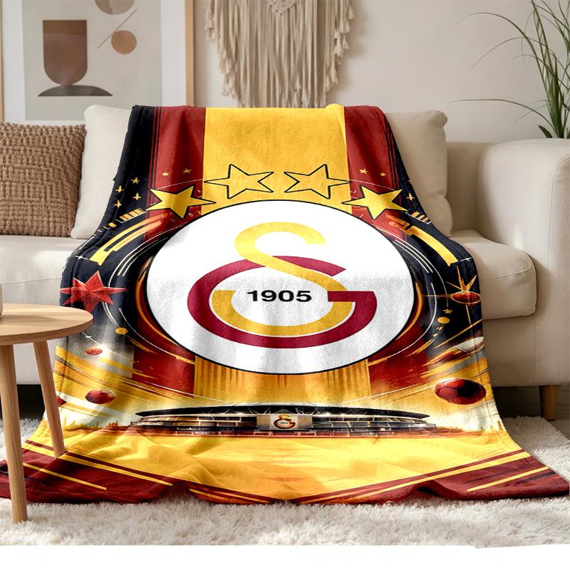 Galatasaray S.K. Soft and comfortable flannel Suitable for sofas living rooms outdoor camping travel and also makes a great anniversary gift