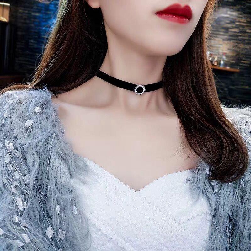 Black Lace Clavicle Chain Female Elegant Neck Accessories