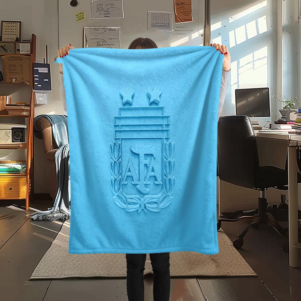 1PC Argentina National Football Team Print Flannel Blanket, High quality All Seasons, Home Decor, Warmth and Comfort, Perfect for Christmas Gifts
