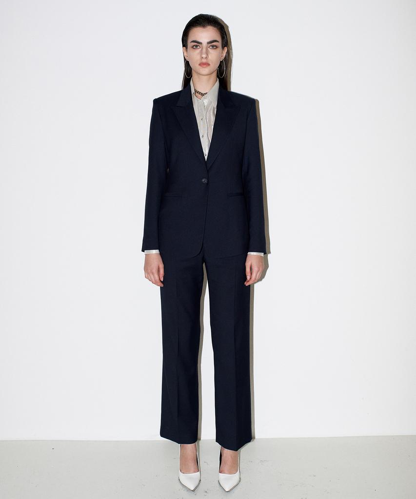 Chaenyuyog Sassy Straight Trousers [Navy]