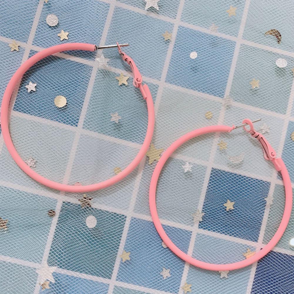 Женские большие серьги обручи