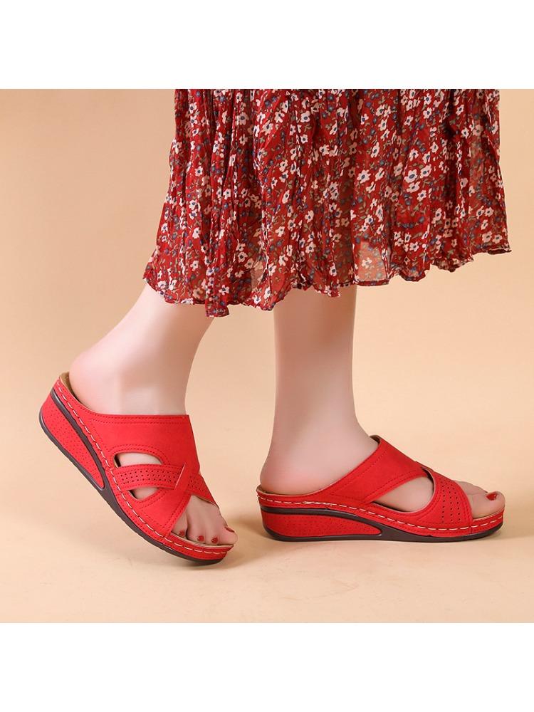 Летние женские босоножки на танкетке, босоножки с открытым носком, винтажные нескользящие кожаные повседневные женские тапочки на платформе в стиле ретро, размер 35-43