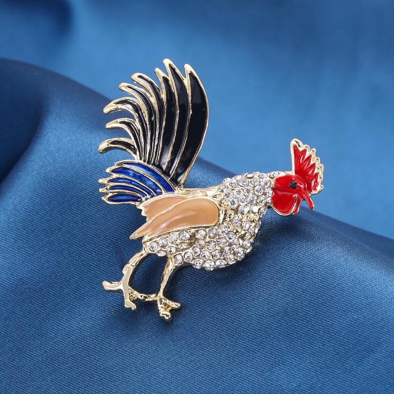 Manufacturer direct sales personalized retro rooster brooch animal cartoon brooch wholesale versatile clothing brooch