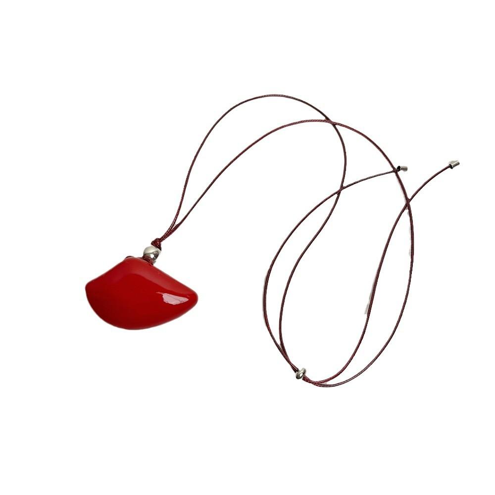 Французское ретро металлическая ракушка кожаная веревка длинное ожерелье для женщин 2024 новое регулируемое простое висящая цепочка на шею свитер