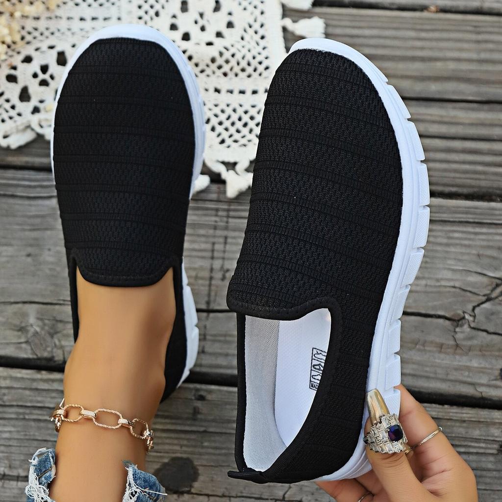 Fashion 2024Summer Sneakers Slip On Flat Shoe Women's Fashion Casual Loafers Walking Shoe Outdoor Mesh Soft Bottom Sports