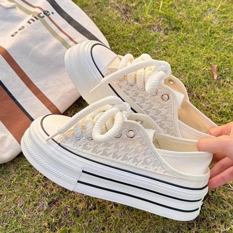 Женская обувь 2025 Горячая распродажа Закрытый носок Женские тапочки На шнуровке Повседневные Летние Дышащие Уличные Удобные Повседневные туфли