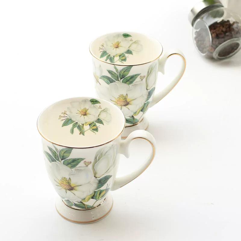 Fine Bone China Coffee Mugs Set of 4, Hand Drawn Gold Rimmed Floral Mugs, Porcelain Bone China Tea Cup with Lid, 300ml Elegant Office Home Tea Sets