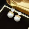 Zircon-Set Pearl Stud Earrings, High-End Light Luxury Earrings, Niche Design French Earrings.