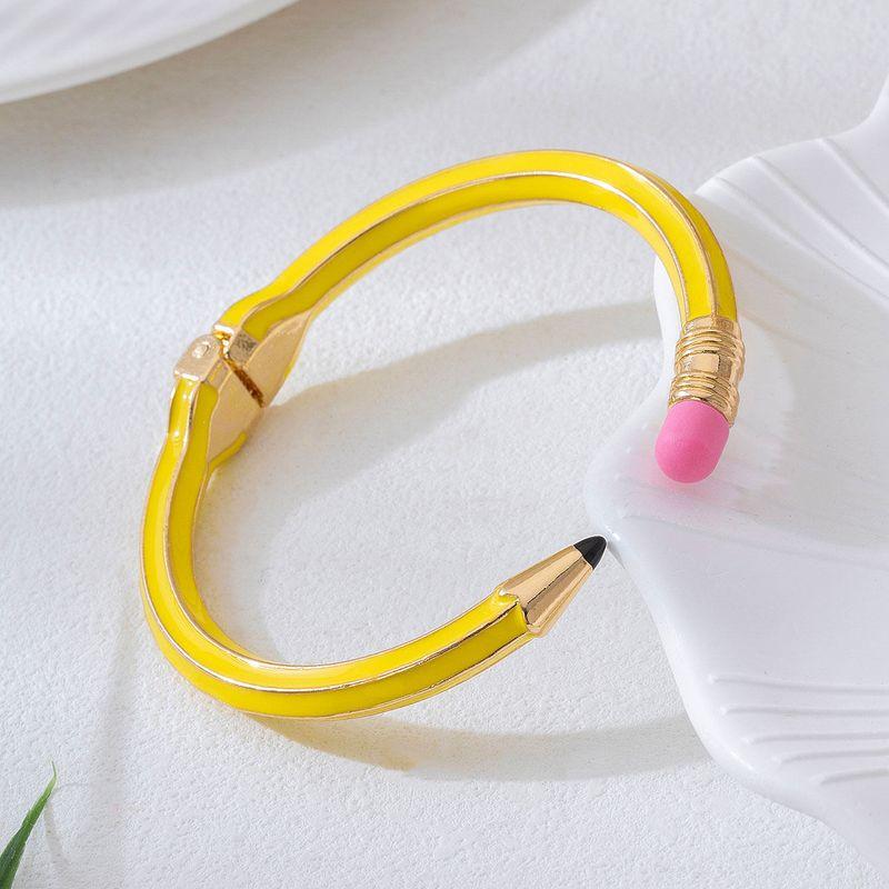 and Elegant Artistic Bracelet with a Unique European and American Light Luxury Design, Featuring a Pencil-Shaped Design That Is Fashionable and Trendy