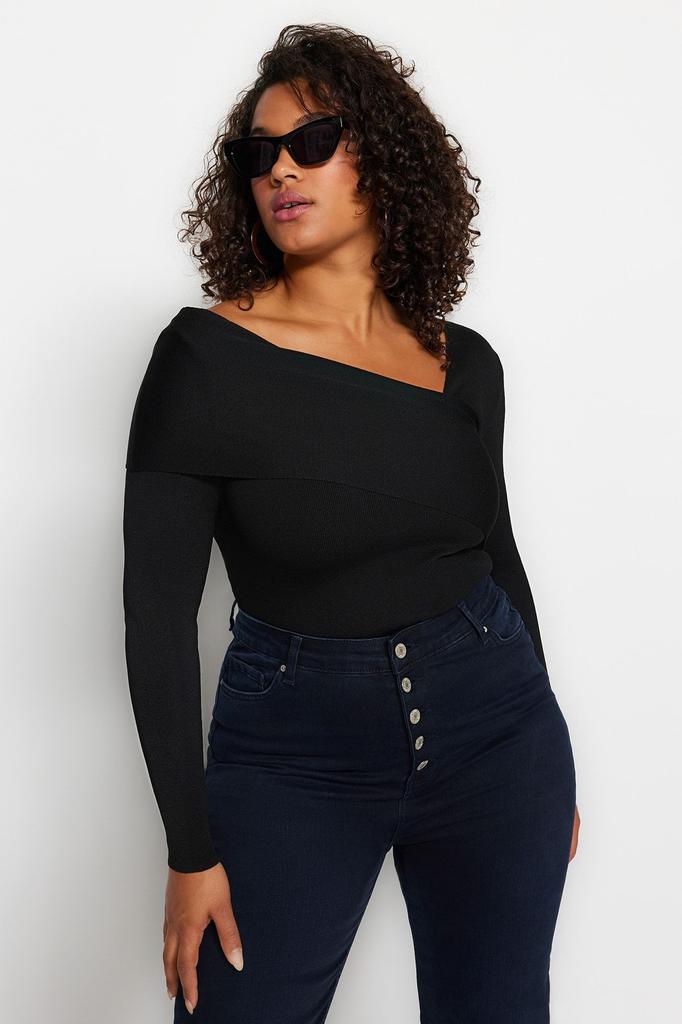 Women's Style Plus Size Black Asymmetric Collar Knitwear Sweater