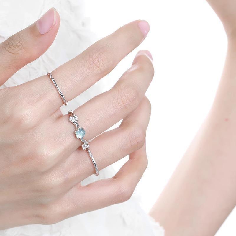 Изысканное синее кольцо с открытой шинкой и стразами для женщин, с регулируемым размером и в современном стиле