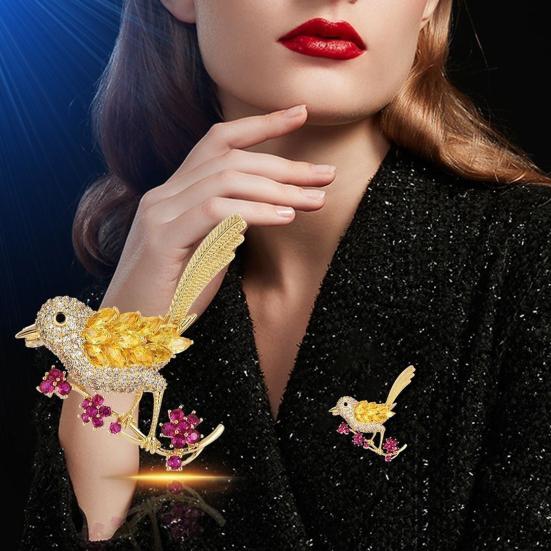Chinese Style Brooch Pin Sparkling Rhinestones Magpies Bird Shape Lapel Pin Suit Coat Dress Jewelry Gift