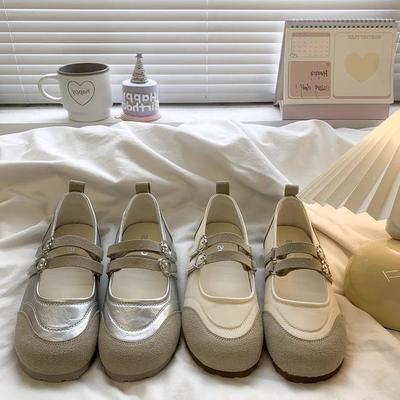 Ретро туфли Мэри Джейн из мягкой кожи женские 2025 весна новая плоская подошва с юбкой универсальные с круглым носком с мелким вырезом одинарные туфли