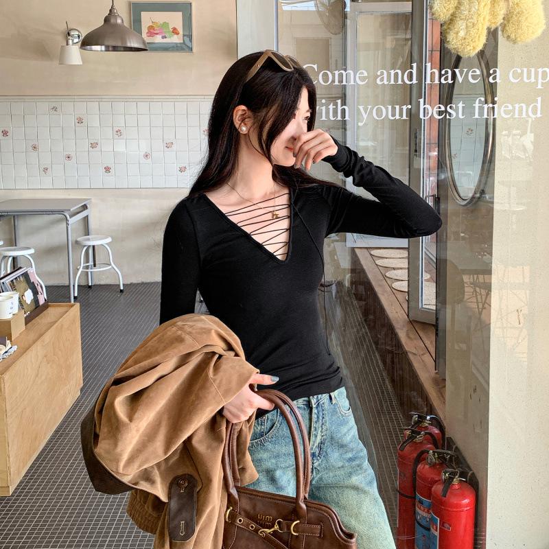 Women's Lace-up Deep V-neck Lyocell Tencel Wool Slimming Base Layer Top