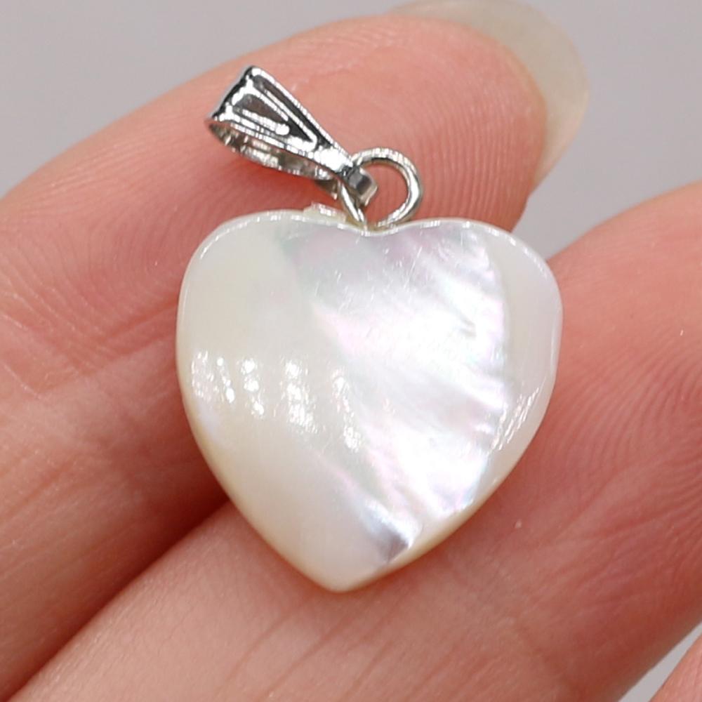 10Pcs/Pack Small Natural Shell Heart Pendant Women Men Charms DIY Jewellery Mother's Day Gifts 15x15mm