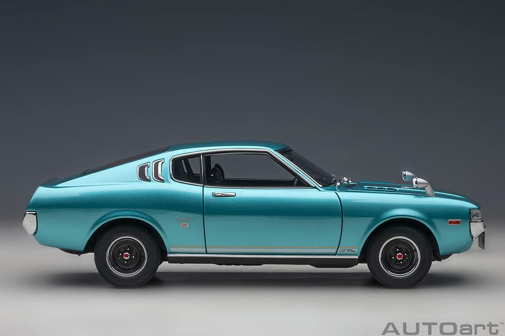 AUTOart Масштаб Toyota Celica Liftback 2000GT 1973 Металлик бирюзовый Готовая модель 1/18 (РА25)