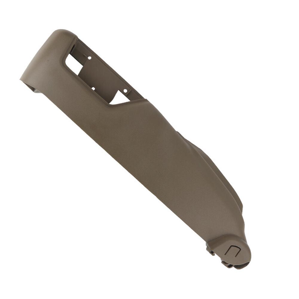 Пластиковая накладка боковой крышки сиденья бежевая 39802012 для Volvo V70 05-07