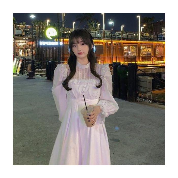 Женское зимнее корейское платье 2025 года с рукавами-фонариками и кружевом