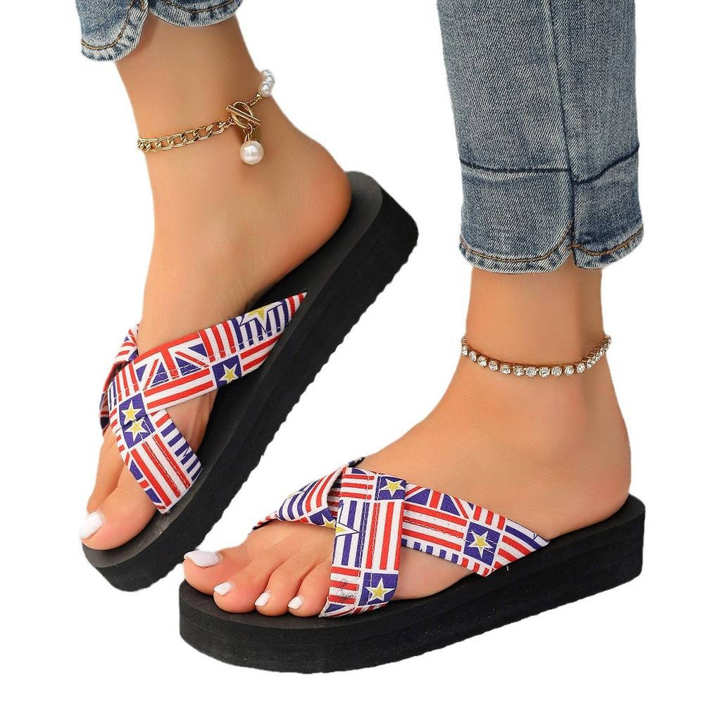 Женские модные сандалии с перекрестными ремешками, повседневные сандалии на платформе и толстой подошве, летние спортивные сандалии с ремешком на щиколотке и пряжкой