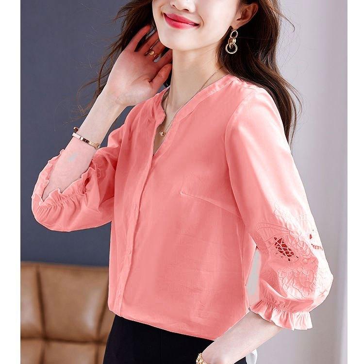 Loose Summer Women's Hollow Embroidery Shirt In Pure Cotton Blouse