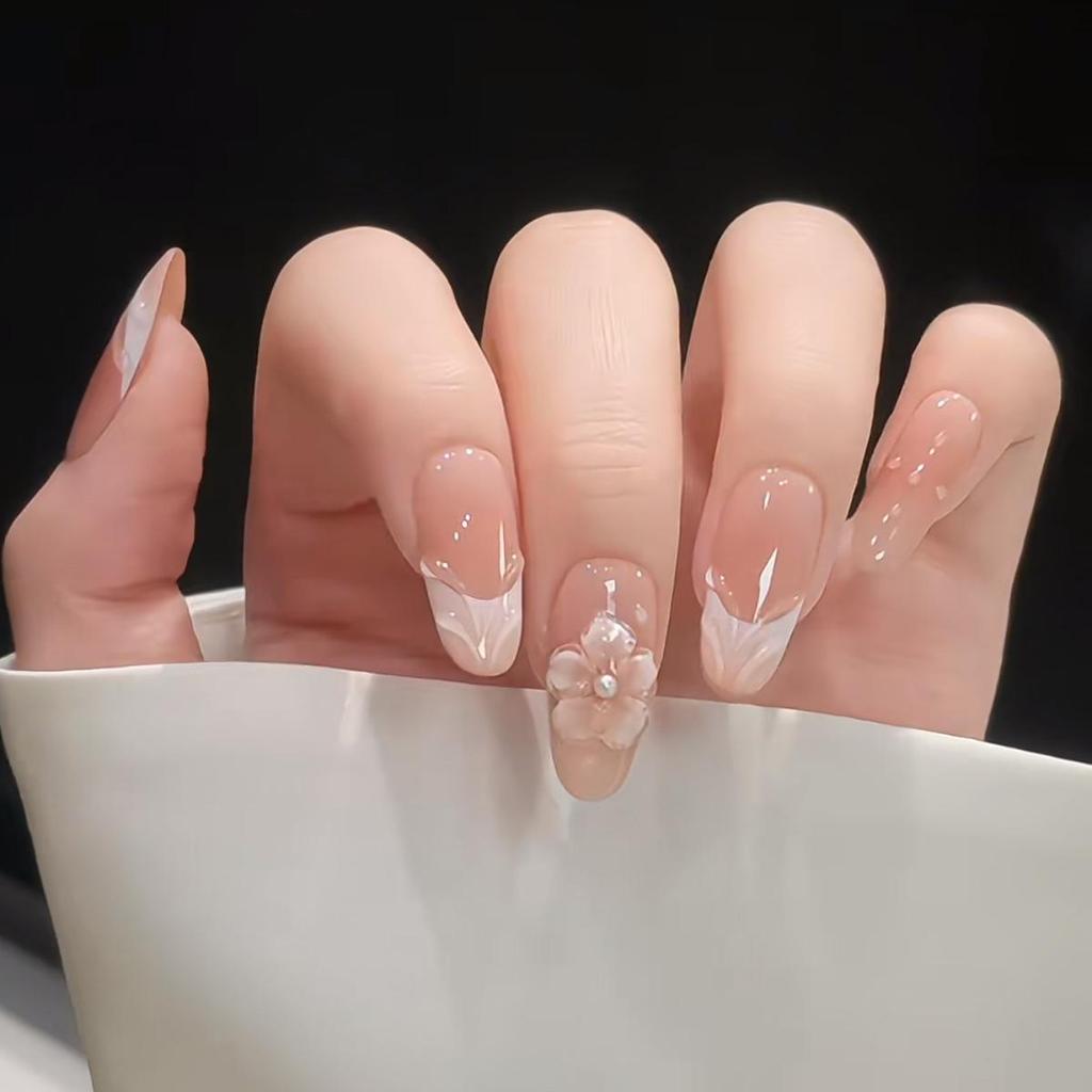 Peach Blossom Gradient Ice Flower Blush - 3D Wearable Manicure and Whitening Effect
