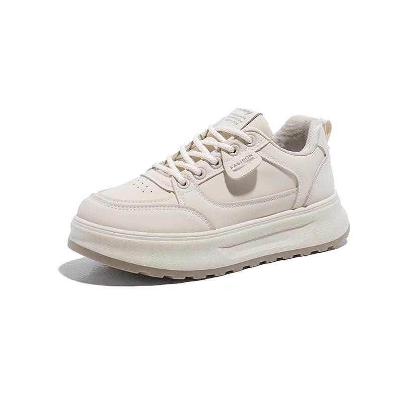 2025 весна маленькие белые туфли новая корейская версия женские студенческие туфли на платформе с увеличенным ростом спортивная обувь для сноуборда повседневная уличная съемка Q5615