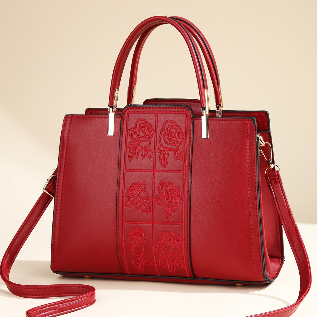 High sense mother bag, wedding bag for women, large capacity 2025 new middle-aged messenger bag, red mother-in-law wedding bag