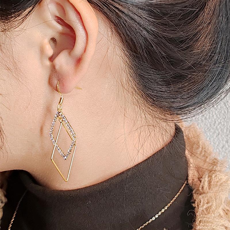 Корейский темперамент, бриллиантовая оправа, персонализированные серьги, женские длинные серьги-крючки с ромбом, универсальные женские украшения
