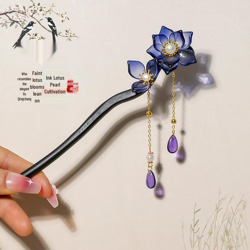 Elegant Wooden Chinese Tassel Hairpin for Hanfu | Women's Ancient Costume Hair Bun Accessory & Styling Ornament Gift.