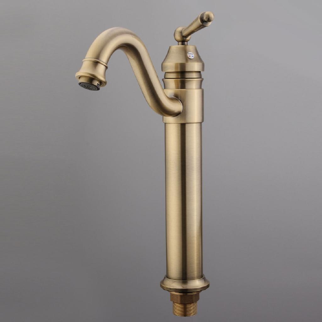 Bathroom 360 Rotatable Antique Copper Basin Sink Faucet Cold And Hot Water Mixer Tap Single Handle Deck Mounted Classic