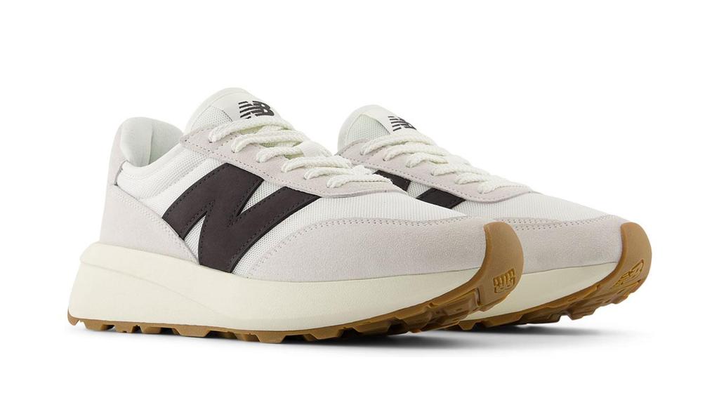 Sneakers New Balance White U370CA