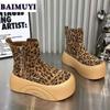 Ботинки на платформе с леопардовым принтом, женские туфли на плоской подошве из замши и хлопка, тренд зимы 2025 года, теплая повседневная обувь в готическом стиле, нескользящие ботинки Mujer