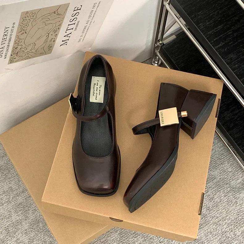 Весенние женские туфли Мэри Джейн Модные туфли-лодочки с неглубоким вырезом и ремешком на пряжке Элегантные женские туфли на квадратном каблуке Обувь в уличном стиле