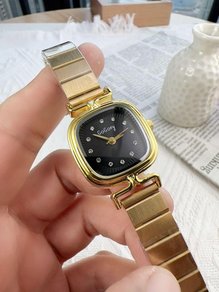 Pre-owned Petite Ladies’ Square Steel Band Watch – Classic Design