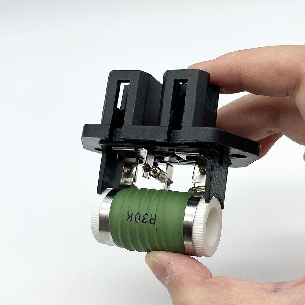 Motor Cooling Fan Resistor 68099815AA Fit For Dodge Ram Promaster 1500 2500 3500