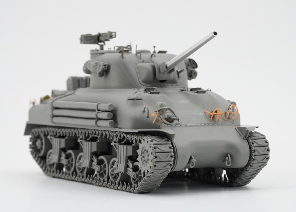 Модель американского среднего танка M4A1 Sherman, пластиковая модель, комплект для сборки BT047 1/35, промежуточный этап (танк)