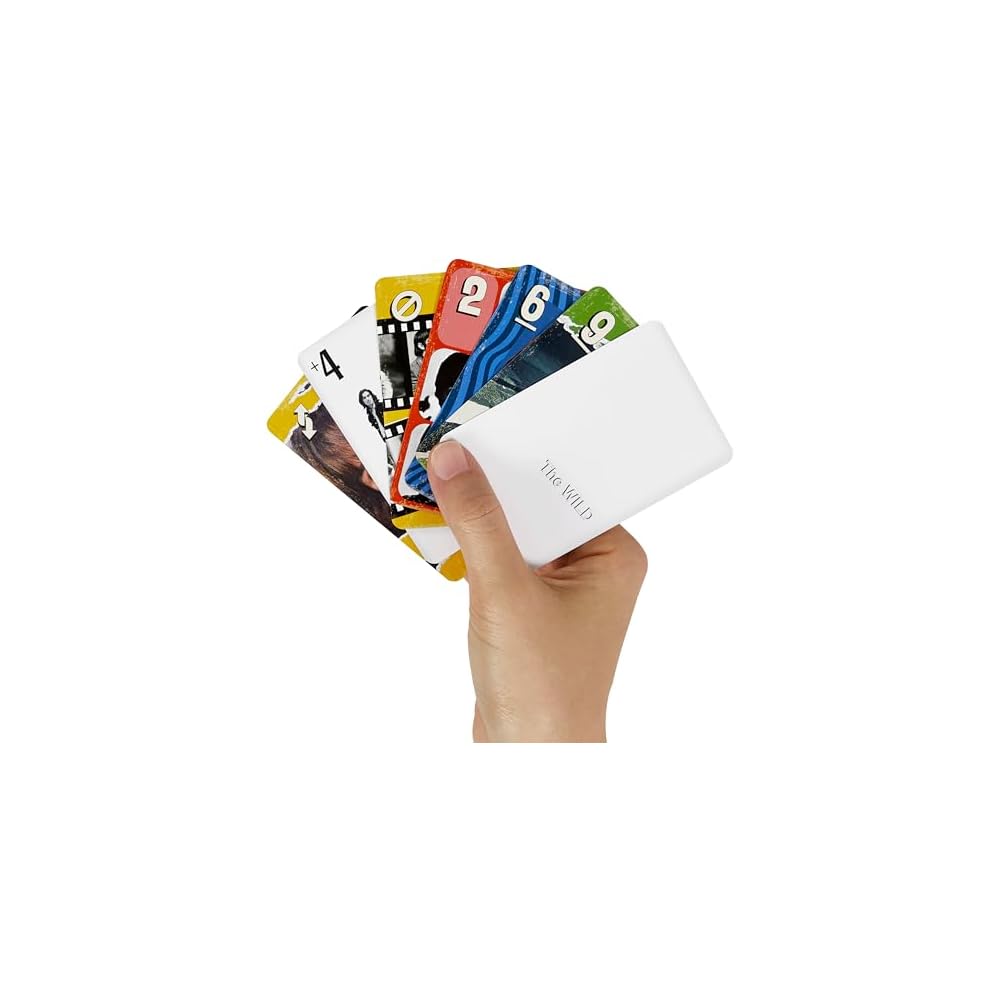 Настольная карточная игра Mattel UNO Beatles, 112 карт, для 2-10 игроков, от 7 лет и старше, черная.