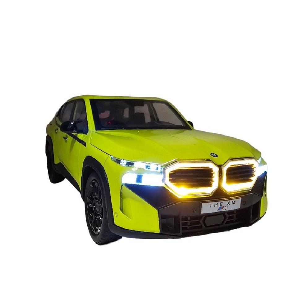 BMW XM Внедорожник 1:24 Литая модель автомобиля - Неоново-зеленый