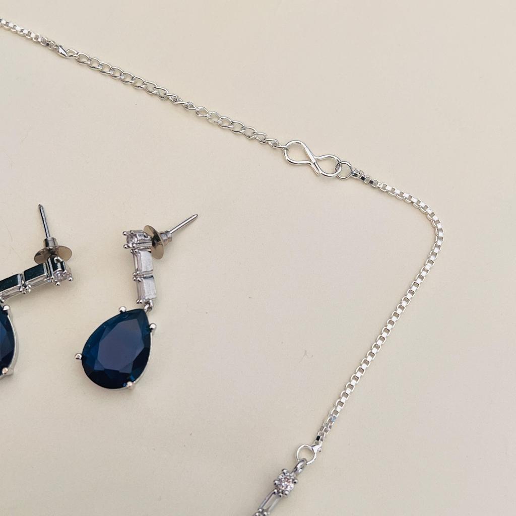 Silver Plated Diamond Round Necklace Set Diamond Necklace Set for Women