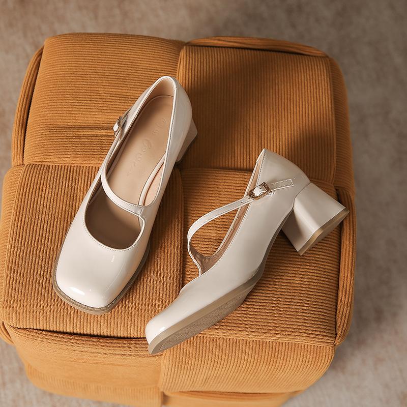 Leather flat for Huizhou women's shoes Su Yinyin same shoes black Korean version spring new high heels women