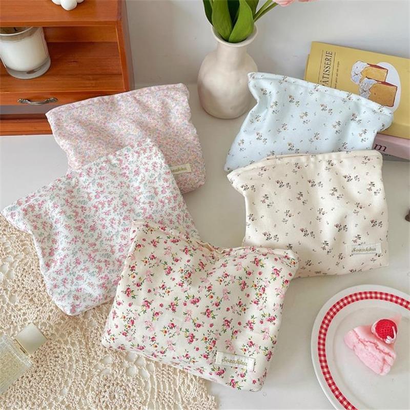 Милая Сладкая Цветочная Косметичка Большой Вместимости Портативная Дорожная Сумка для Хранения Макияжа Органайзер Женский Клатч Девичьи Косметички